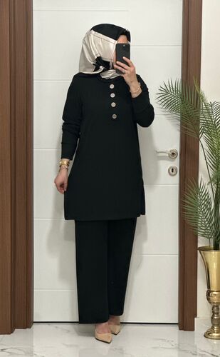 7044 K 90 SİYAH DÜĞMELİ fitilli burgu kumaş tunik pantolon takım buyuk beden yeni sezon