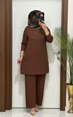 1333 K 90 kahverengi tokalı fitilli burgu kumaş tunik pantolon takım buyuk beden yeni sezon